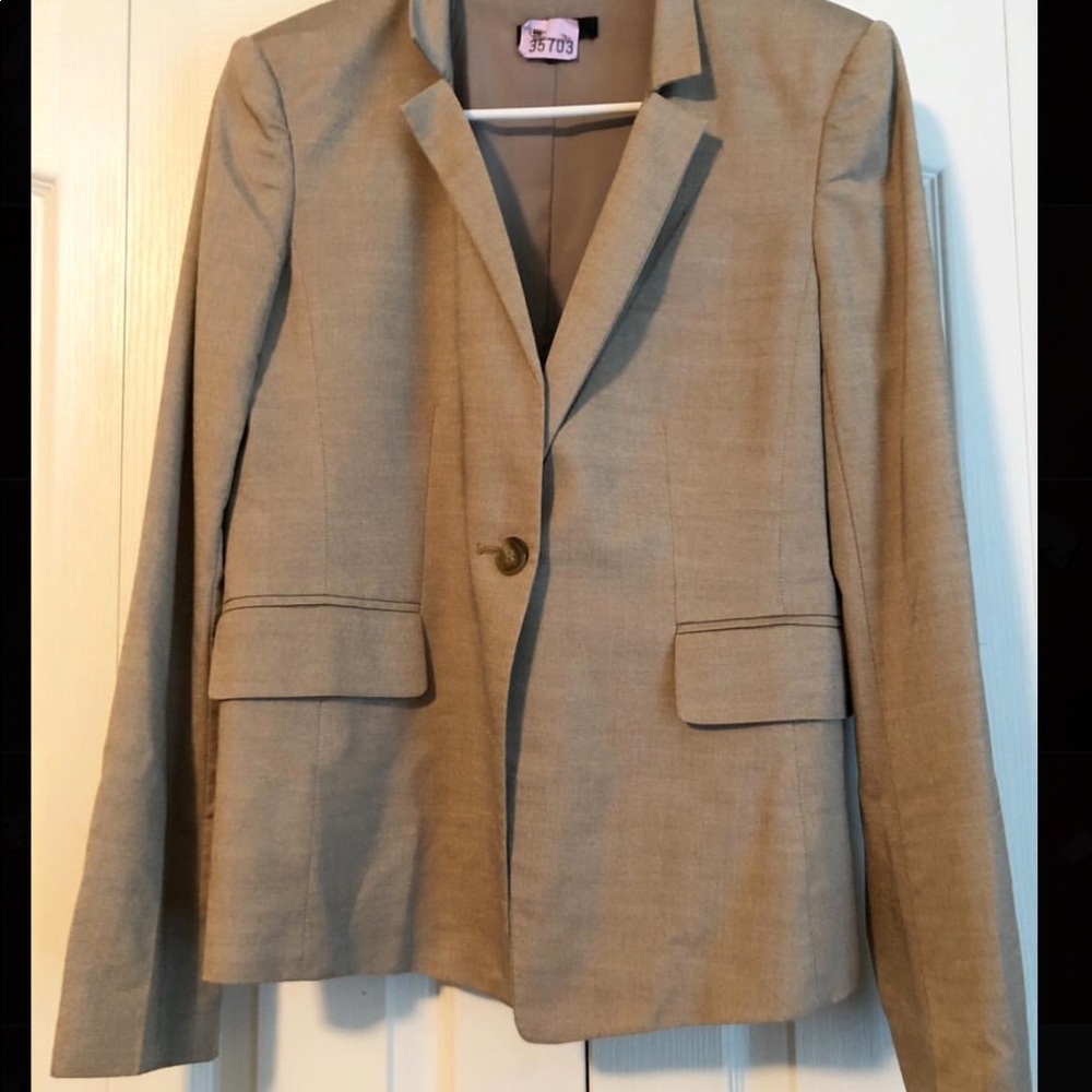 Size 6 Anne Taylor Blazer Jacket Like New